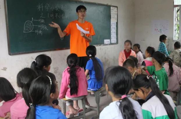 六月里来好阳光